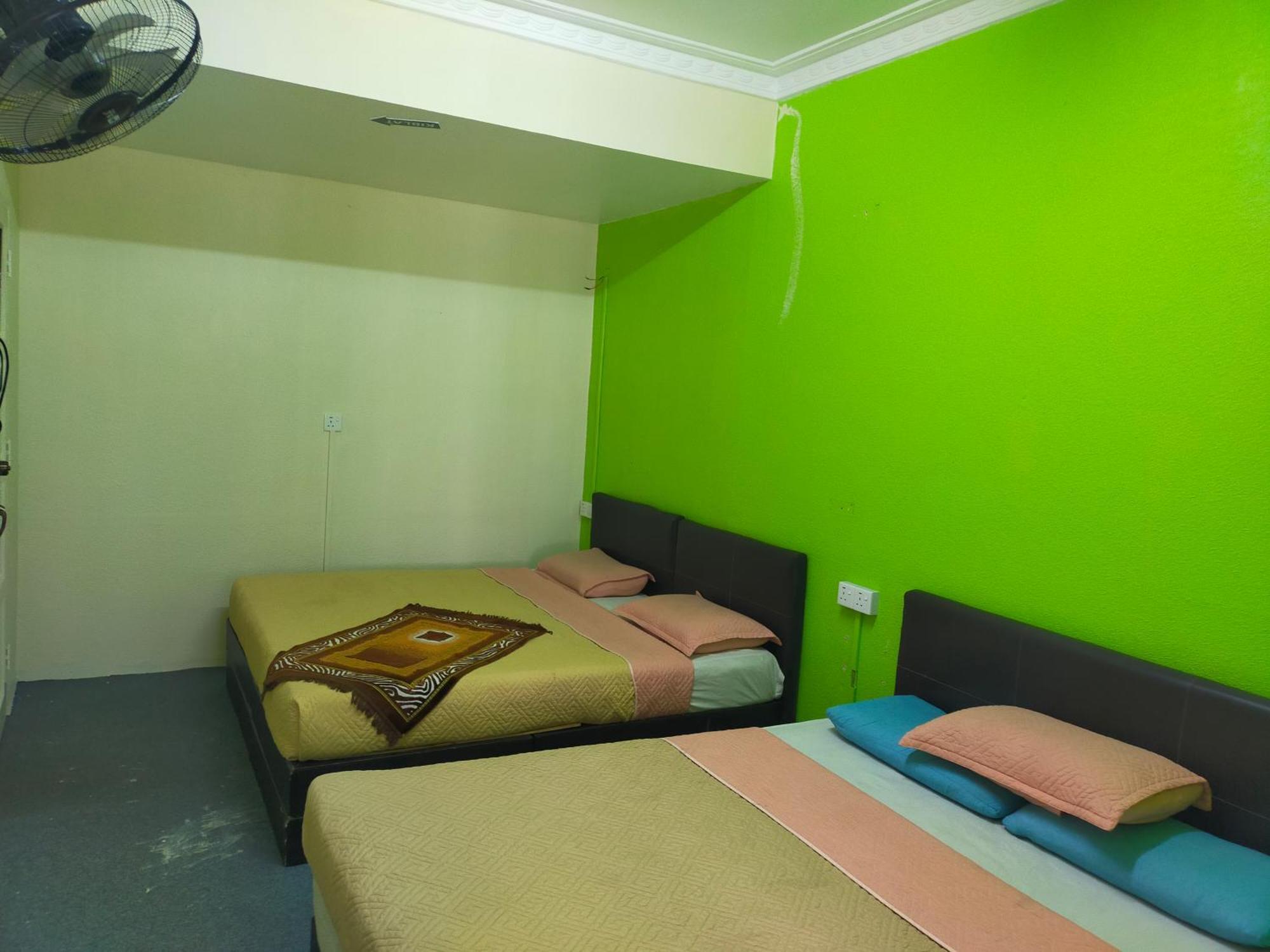Netasha Holiday Inn Tanah Rata Luaran gambar